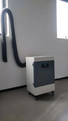 เครื่องดูดควันในห้องปฏิบัติการที่มีความทนทาน 2400m3 / H พร้อมตัวกรอง HEPA