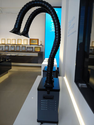 ท่อดูดคู่ 200W 150 M³ / H * 2 เครื่องดูดควันพร้อมตัวกรอง Hepa